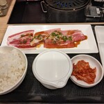 焼肉 ぎゅーとん - 