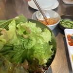 韓国料理とサムギョプサル 豚まる - 