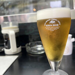 Furaino Mise Hinodeya - グラスビール330円！店の雰囲気と裏腹に本格的なビール