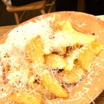 イタメシヤ カルネオ - 