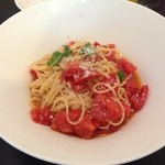 イタリア食堂　ちぇるきお - トマトとバジルの冷製パスタ