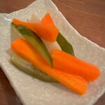 バル デ オピンチョ - ディルの香りいっぱいピクルス