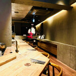 かまど焼 NIKUYOROZU - 店内カウンター