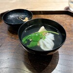 御料理 ふじ田 - お椀：京筍、おこぜ、あずき菜、木の芽