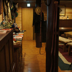 キースプリング - 内観