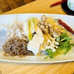 奥津荘 - 郷土料理
作州名物 そずり鍋
地産野菜色々