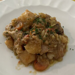 RADICI L'OSTERIA DI ACCURSIO - ③骨付きウサギ肉のスティンピラータと野菜　甘酸っぱい味