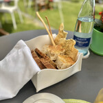 Locanda Nerello - ①パンとグリッシーニ