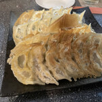 Gyouza No Maruyuu - 餃子４種　紫蘇、ザーサイ、チーズ、豚キムチ