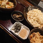 武蔵野うどん じんこ - 