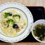 佐野サービスエリア(上り線) フードコート - カニと白菜のクリームあんかけチャーハン