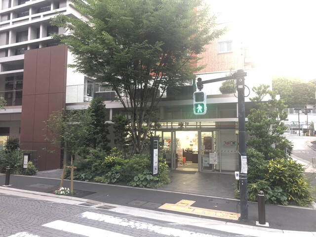 SEVEN ELEVEN Minatoku Azabu Juban Icchome Ten - Azabu Juban