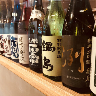 More than 10 kinds of famous sake that bring out the deliciousness of obansai