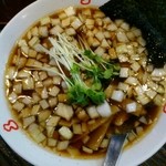 竹岡らーめん 梅乃家 - ラーメン500円＋玉ねぎトッピング50円※玉ねぎで麺が見えない。。。