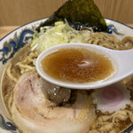Sharin Yuura Kuchou Shintou Kyoubiru Ten - 醤油スープ