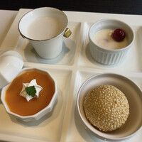 広東料理　翡翠廳 - デザートは4種