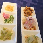 中国料理 海松 - 「おつまみセット」(サービス)カシューナッツ 鯛刺身 ザーサイ