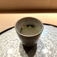 天冨良 銀座 よこ田 梅田別邸 - しじみのスープ