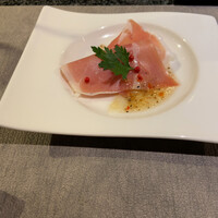 弥勒 - 