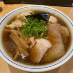 らぁ麺 すぎ本 - 醤油特製ラーメン