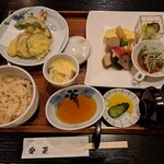 Rakusai - 香膳1,750円