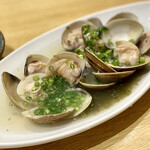 烏賊 鮨ダイニング 鮮助 - 蛤の酒蒸し　980円
