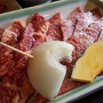 焼肉レストラン平安 - ハラミ・薄切りカルビ