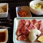 焼肉レストラン平安 - 鉄板焼