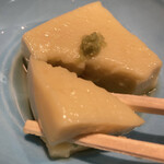 旬菜鮮魚えびす - ▶︎とうきび豆腐はトウモロコシの
            爽やかな甘みがほのかに滲む