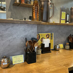 SPICY CURRY 魯珈 - 内観