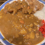 レストラン　おづ  - チキンカツカレー　700円