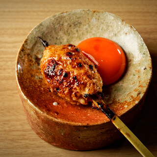 独自のルートで仕入れた上質な肉を使用◎こだわりの炭火串焼き