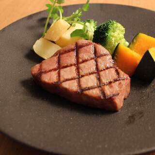 【国産黒毛和牛】新年会に厳選黒毛和牛の雌牛を堪能