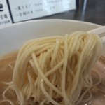 ラーメン専門店 徳川町 如水 - 麺リフト