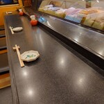 鮨楽こもり - 店内　カウンター席