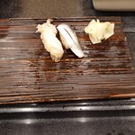 鮨楽こもり - コハダとアワビ