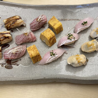 やま中・本店　鮨と日本料理　 - 
