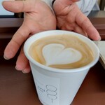 B-yond - 店長さんのお手々 プライスレス(笑)