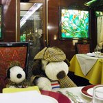 ダイナープレヤデス - ここはトワイライトエクスプレスの食堂車「ダイナープレヤデス」だよ。ディナーは完全予約制。申し込んだ時はもう予約いっぱいだったので、ボキらはキャンセル待ちだったの・・・