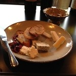 チーズ盛り合わせ