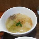 キッチン ブルー グローブ - キャベツスープのアップ