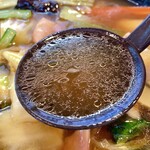 Yukimura Tei - 野菜や肉、魚介の旨味たっぷりのスープ