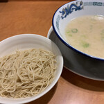 Tsukemen Chuukasoba Bushi - 