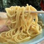横濱ラーメン あさが家 - 麺リフト。