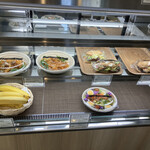 Deli flattoriano - Deli flattoriano デリも美味しそう