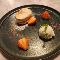 Queux Norme 梅田店 - 