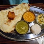 uma - ランチCセット（サグチキンとプラウン）