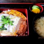 利久 - かつ丼！