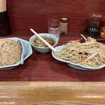 園春 - チャーハンとモヤシ炒め