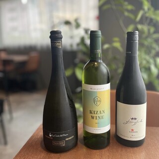 選りすぐりのワインをお出汁とともに・・